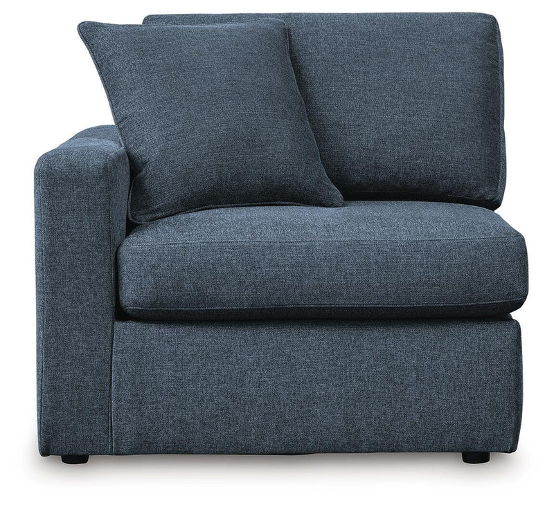 Modmax Sectional with Audio System