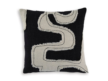 Veerbank Pillow (Set of 4)