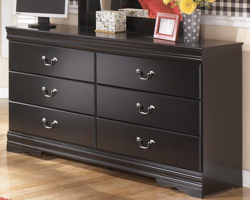 Huey Vineyard Dresser