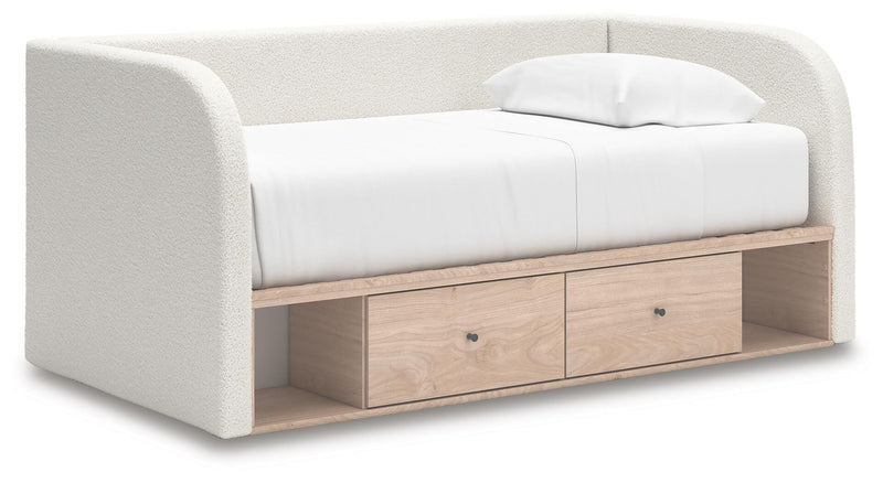 Arloster Upholstered Bed