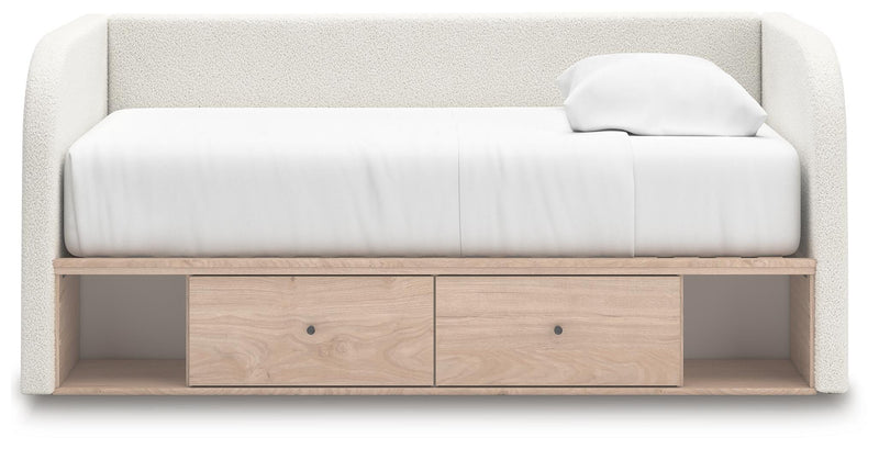 Arloster Upholstered Bed
