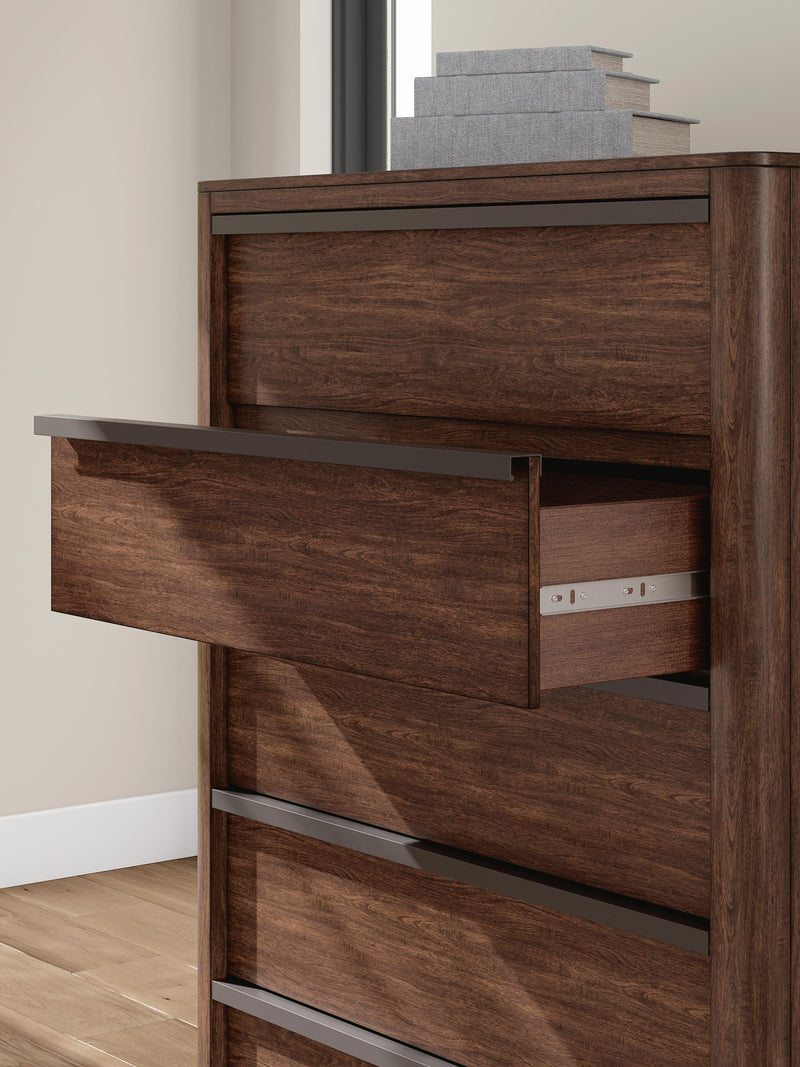 Dilenno Chest of Drawers