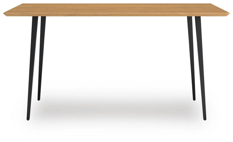 Gretlynn Dining Table