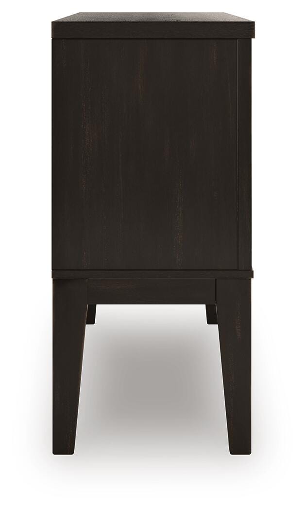 Galliden Dining Room Set
