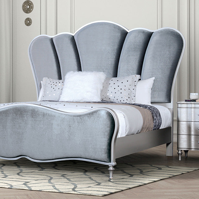 Melodi Parc E.King & Queen Bed Black & Silver